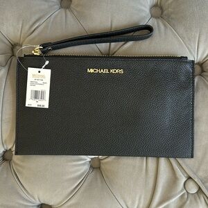 Large Michael’s Kors clutch wristlet